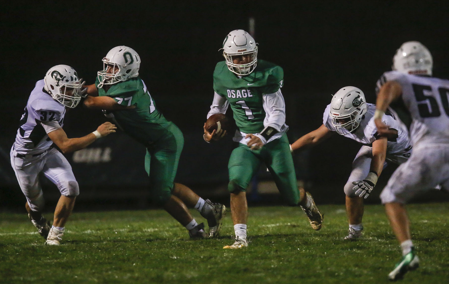 FBall Osage vs. Columbus Catholic 15